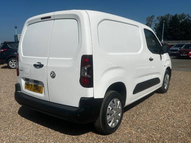 2021 Vauxhall Combo Cargo 2300 1.5 Turbo D 100ps L1 H1 Dynamic Van