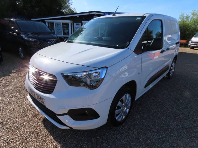 2022 Vauxhall Combo Cargo 2300 1.5 Turbo D 100ps L1 H1 Sportive Van