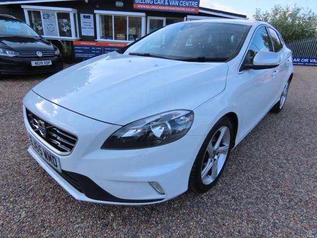 2015 Volvo V40 2.0 T2 [122] R DESIGN 5dr