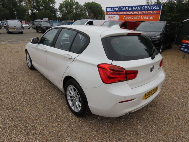 2019 BMW 1 Series 118i [1.5] SE Business 5dr [Nv/Servotrn] Step Auto