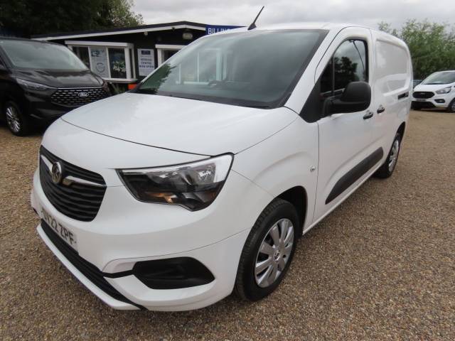 2022 Vauxhall Combo Cargo 2300 1.5 Turbo D 100ps L2 H1 Sportive Van [6 Speed]