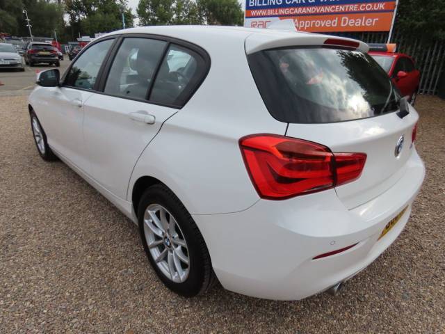 2019 BMW 1 Series 118i [1.5] SE Business 5dr [Nv/Servotrn] Step Auto